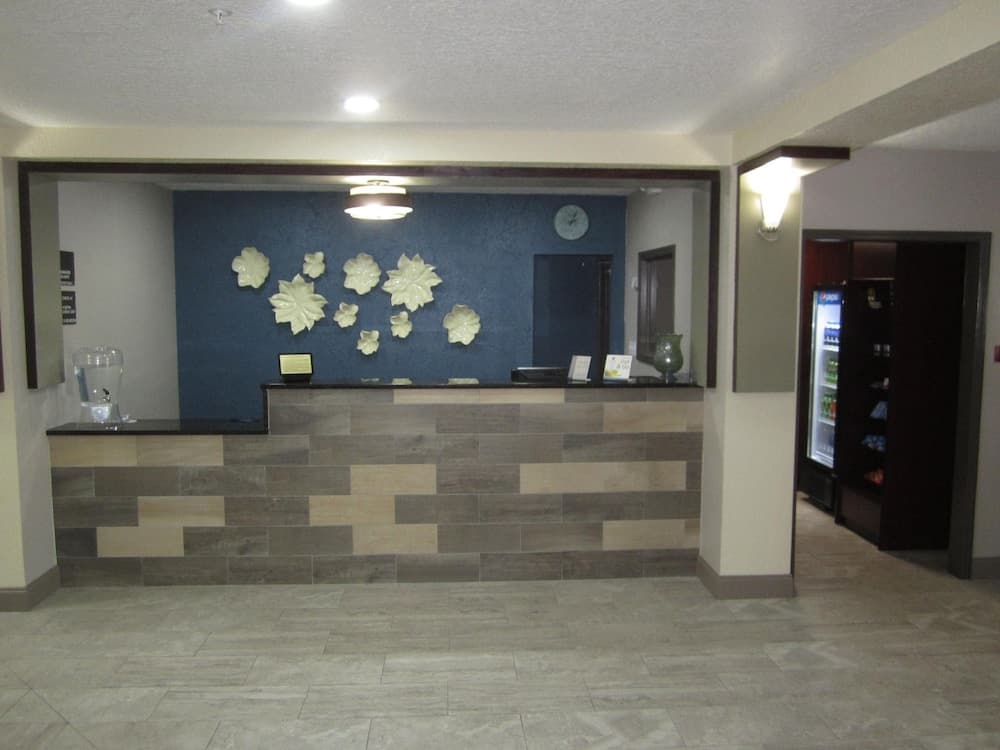 Best Western Waldo Inn and Suites 5