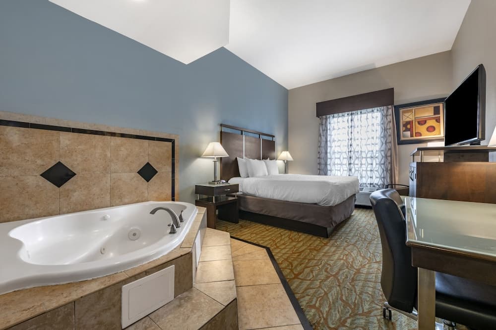Best Western Plus Bradenton Gateway Hotel 3