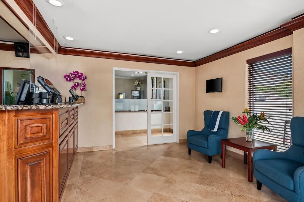 SureStay Hotel by Best Western Santa Monica 2