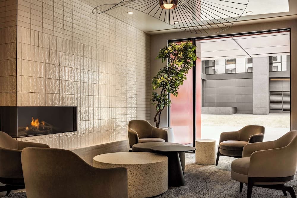 Best Western Plus City Centre/Centre-Ville 3