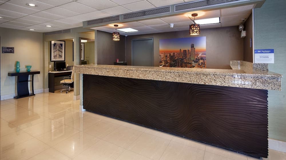 Best Western O'Hare/Elk Grove Hotel 2