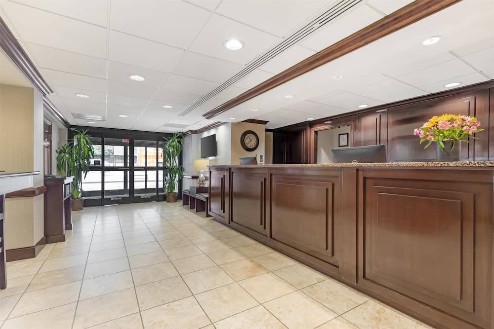 Best Western Dulles Airport Inn 5