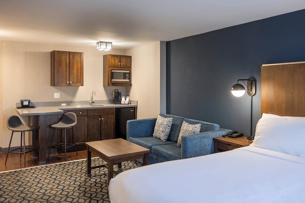 Crowne Plaza Niagara Falls NY Riverside by IHG 3