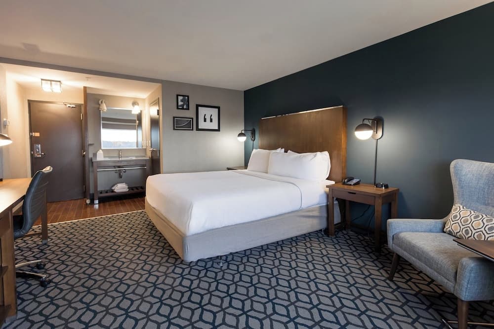Crowne Plaza Niagara Falls NY Riverside by IHG 2