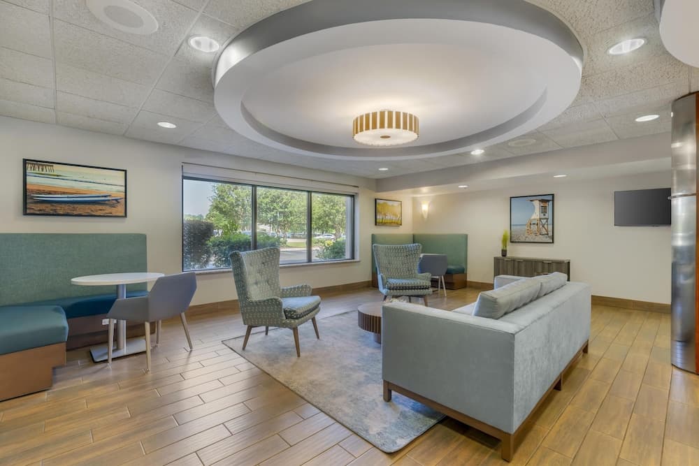 Best Western Plus Wilmington/Wrightsville Beach 2