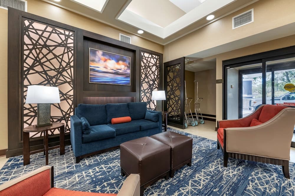 Best Western Plus Orlando East- UCF Area 3