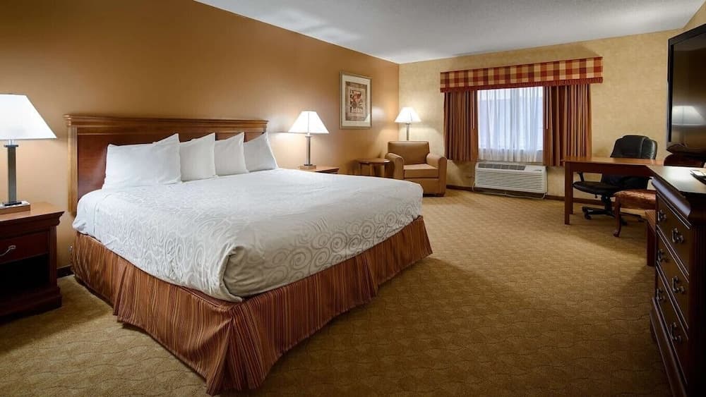 Days Inn by Wyndham St. Charles IL 4