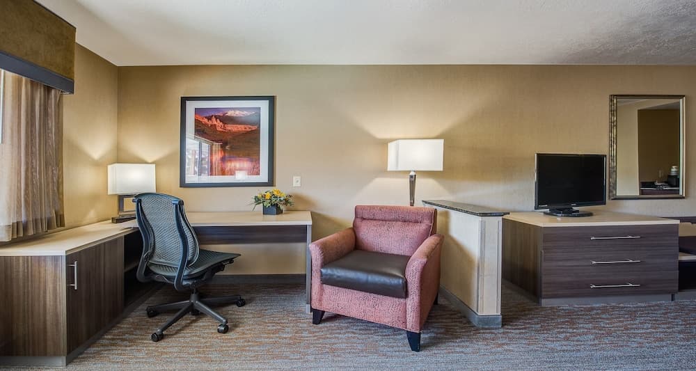 Best Western Plus Canyonlands Inn 5