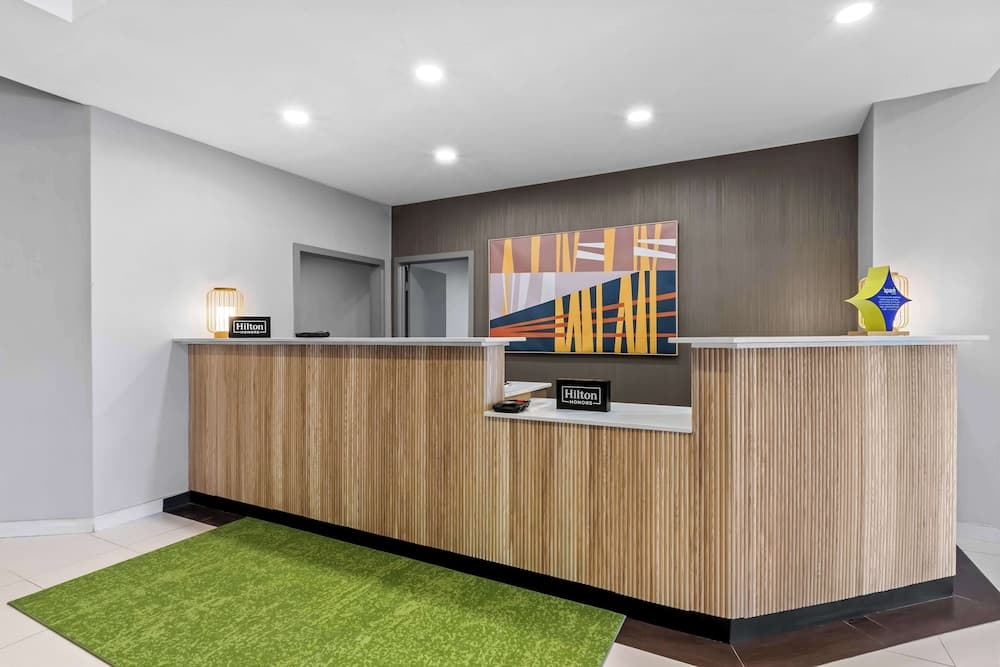 Spark by Hilton Bensalem Philadelphia 3