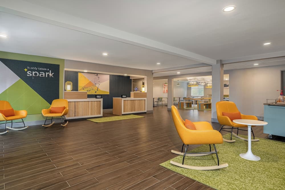 Spark by Hilton West Coxsackie 2