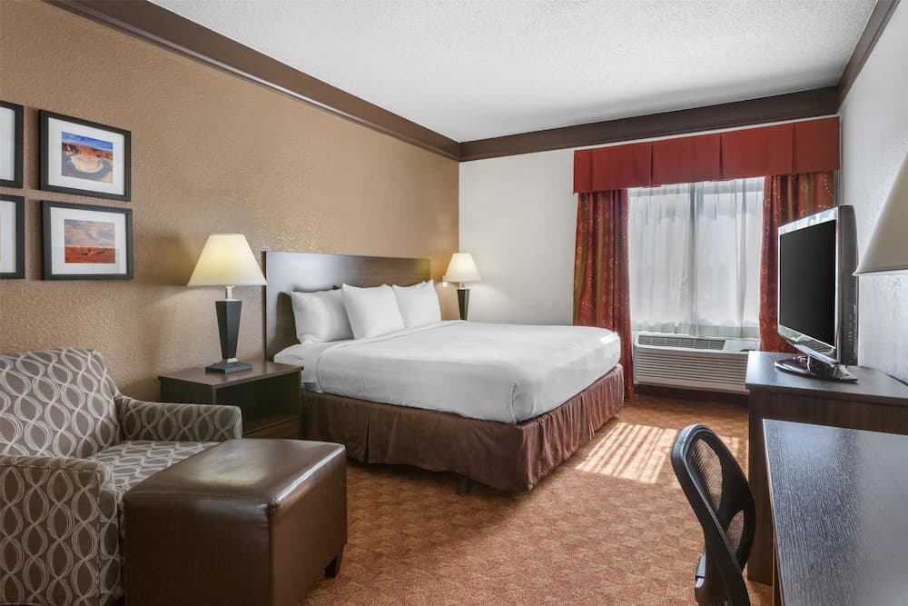 Best Western Tolleson Hotel 4