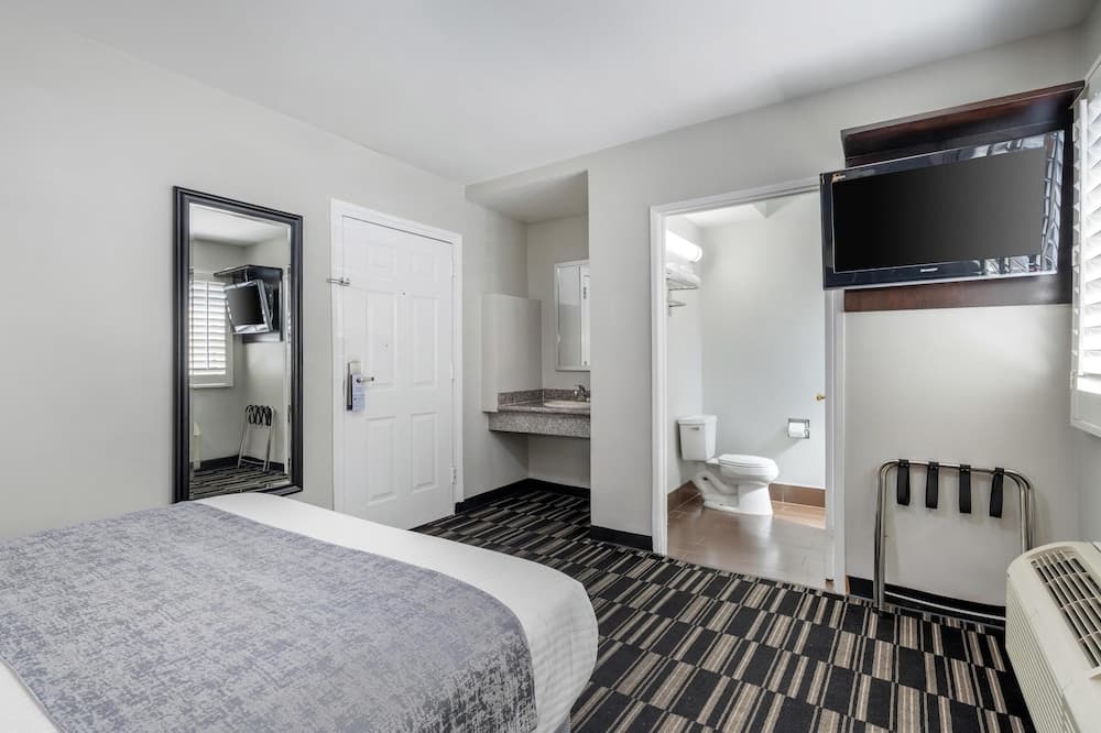 SureStay Hotel by Best Western Beverly Hills West LA 5