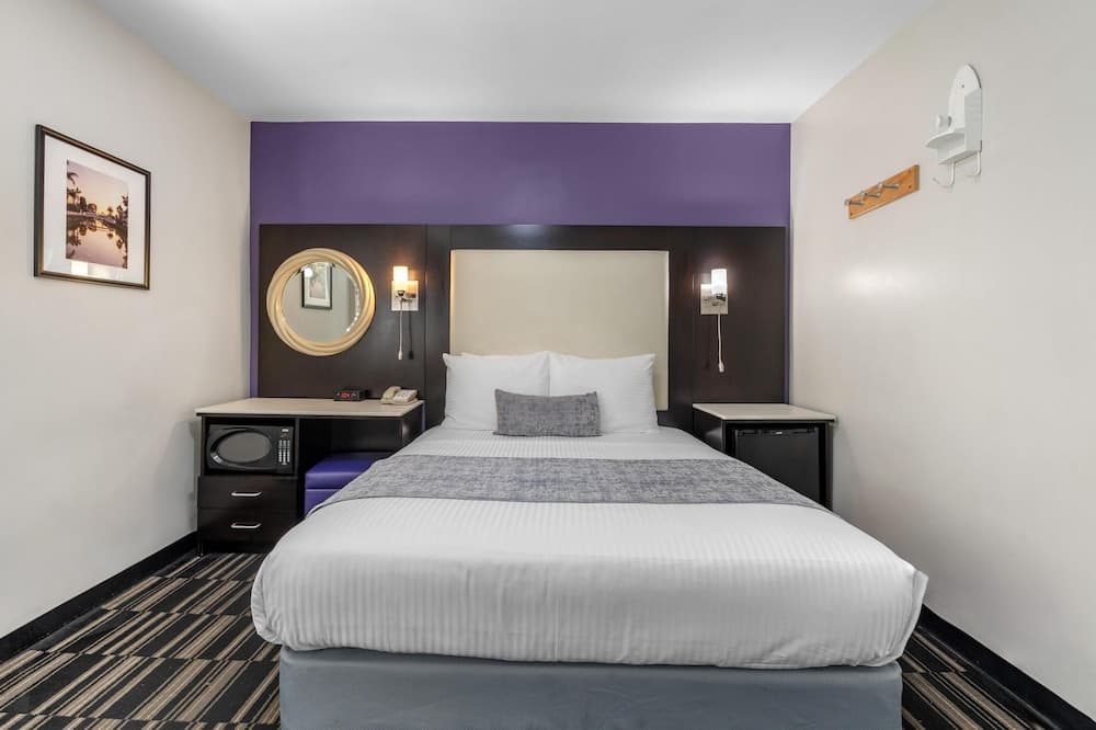 SureStay Hotel by Best Western Beverly Hills West LA 4