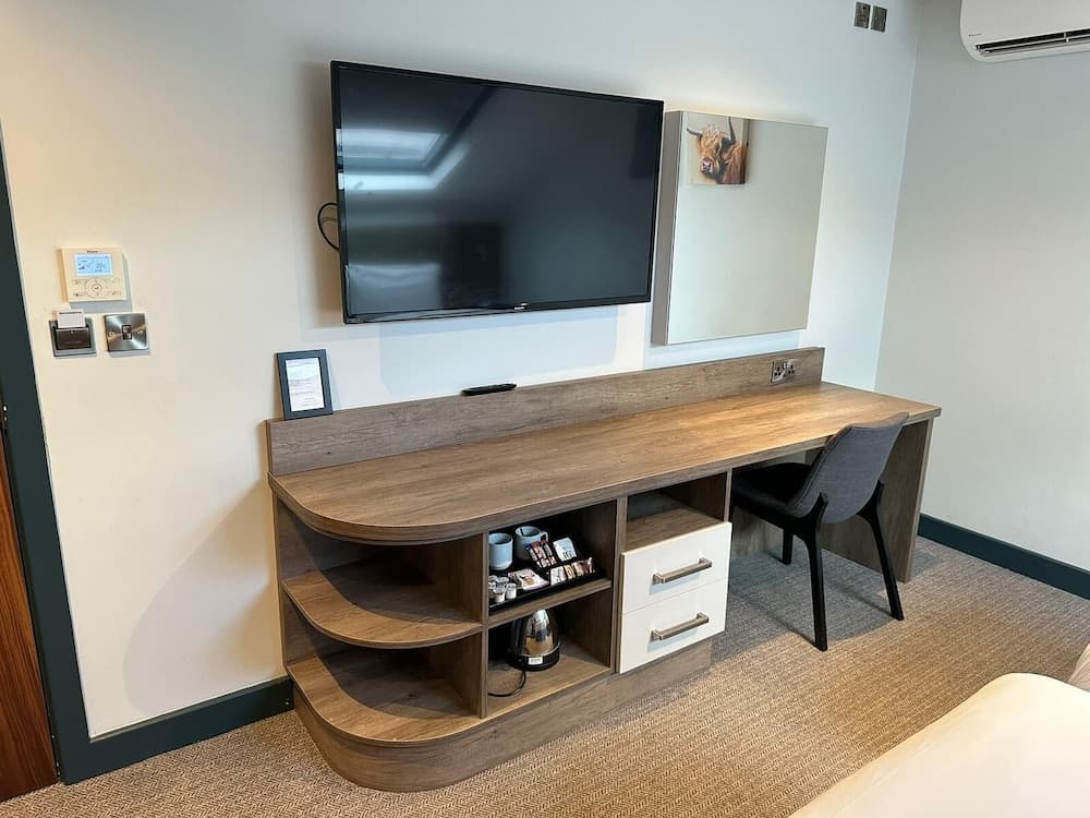 voco Rockingham Forest Corby by IHG 5