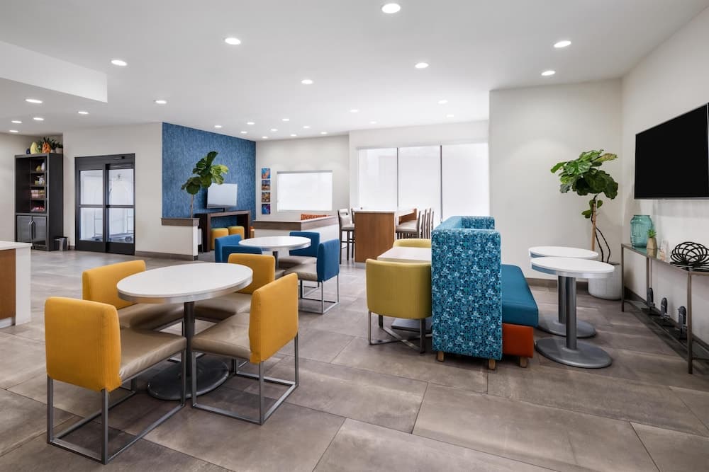 Best Western El Paso Airport Entrada Hotel 3