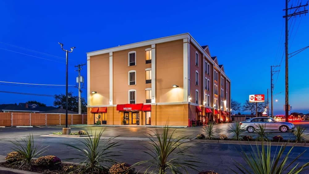 Best Western Plus O'Hare International South Hotel