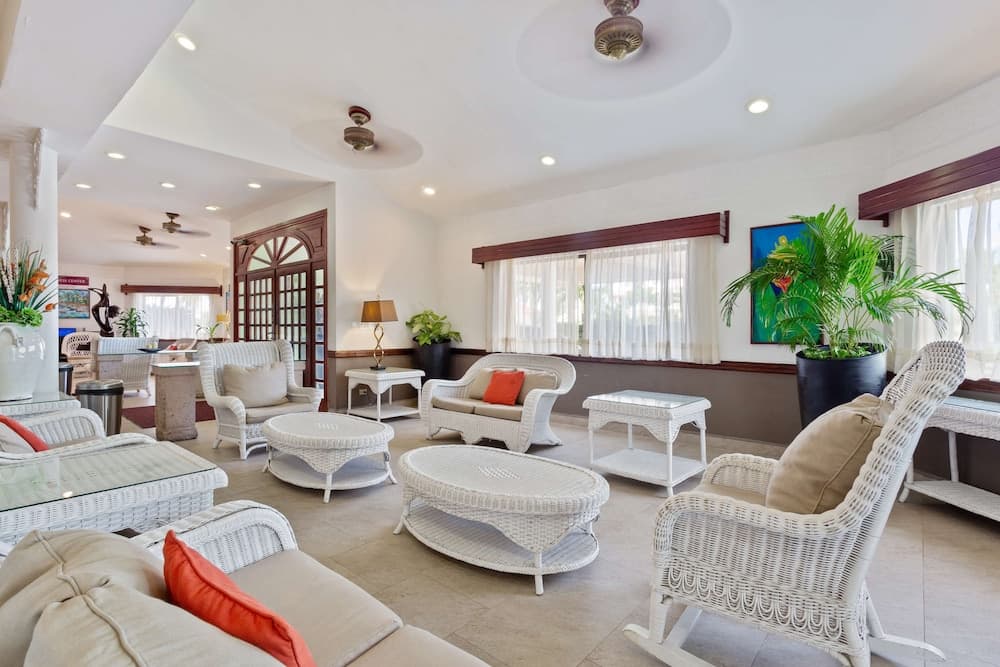 Best Western Plus Belize Biltmore Plaza 2