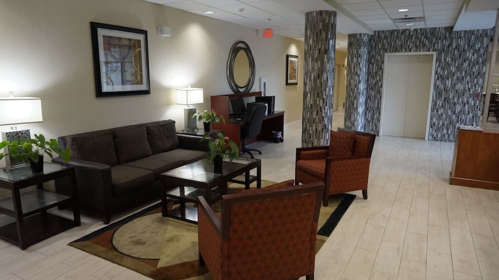 Best Western Airport Inn & Suites Cleveland 4