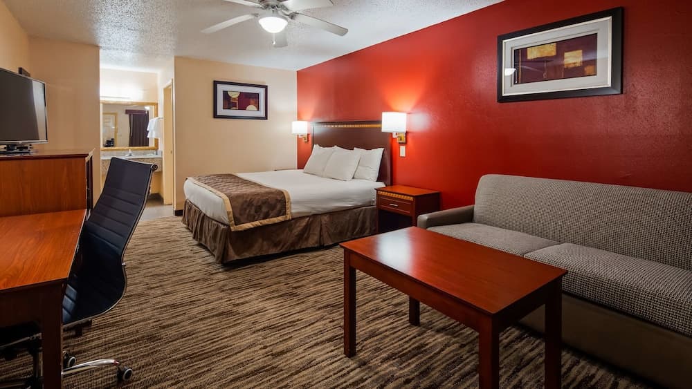 Best Western Executive Inn 4