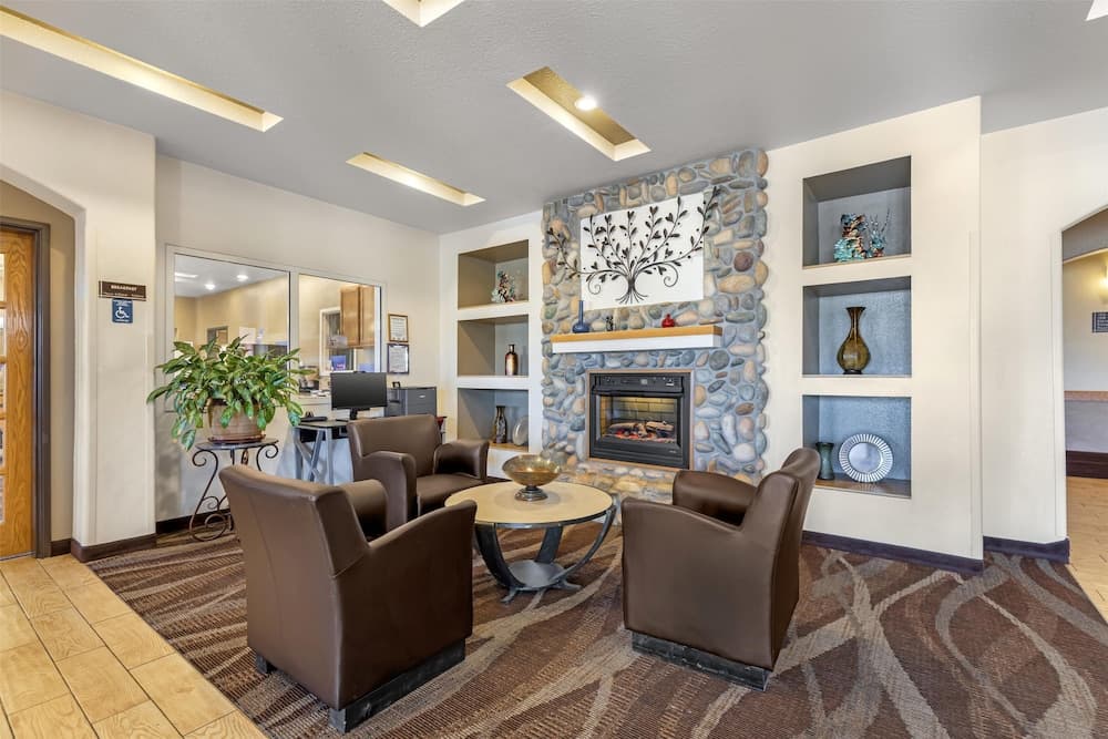 Best Western Firestone Inn & Suites 4