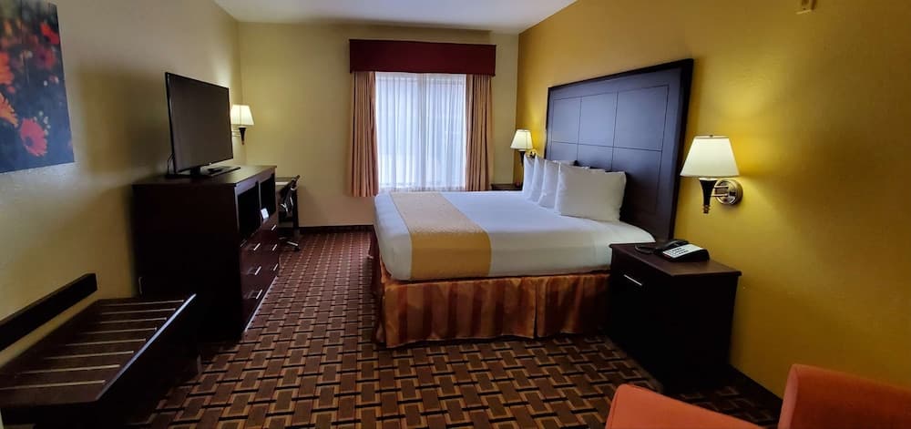 Best Western Executive Inn & Suites 5
