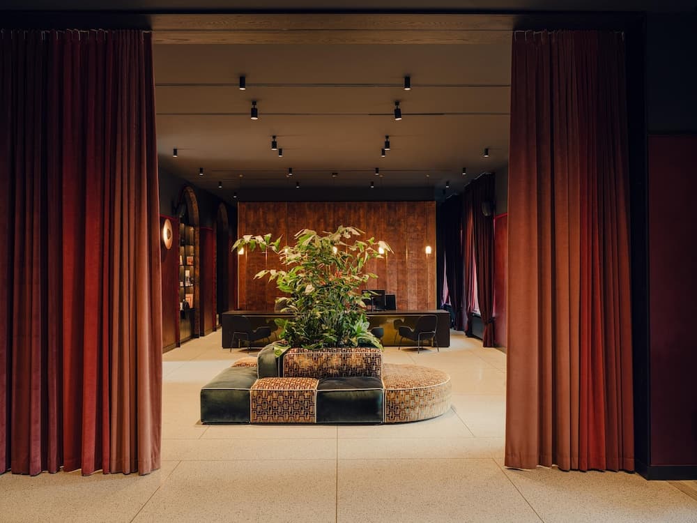 Flaner Hotel, WorldHotels Crafted 5