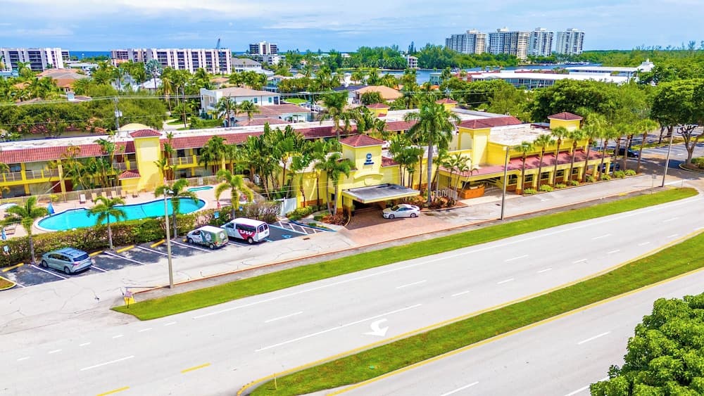 Oasis Boca Raton