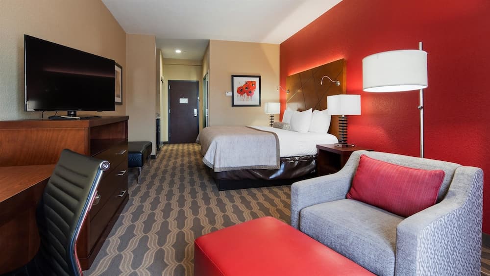 Best Western Plus Fairview Inn & Suites 3