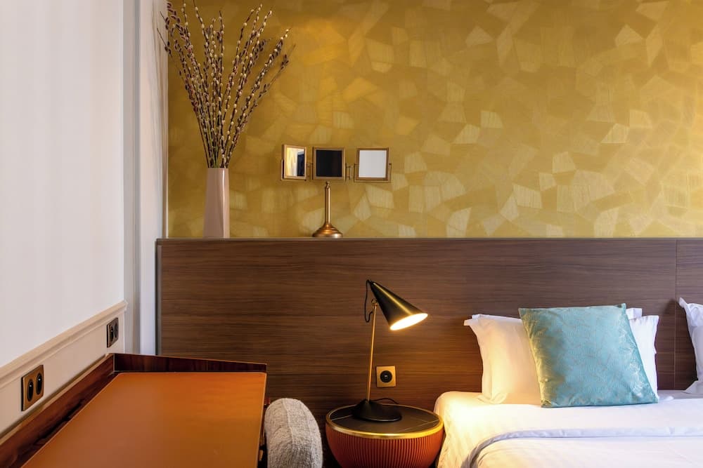 Hotel Parc Eiffel 5