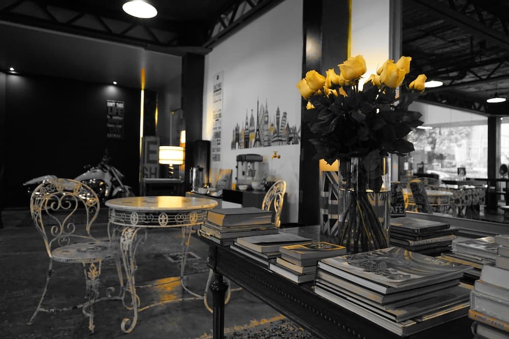 Hotel Black 5
