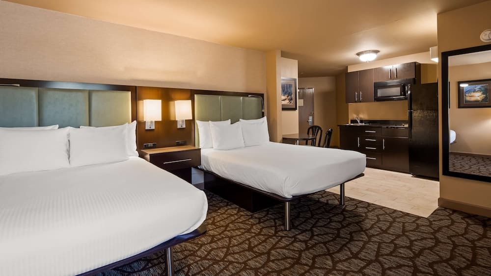 Best Western Plus Oceanside Palms 5