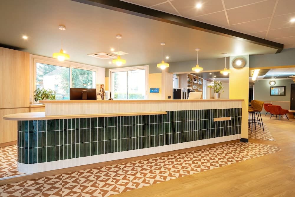 Sure Hotel by Best Western Caen Mémorial 3