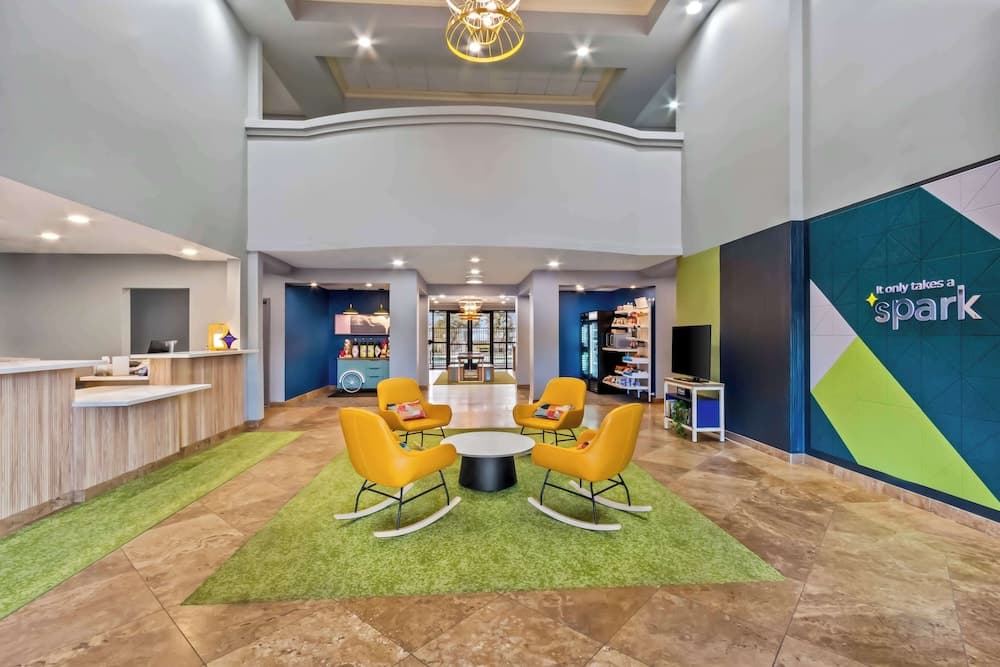 Spark by Hilton Phoenix East Mesa 2