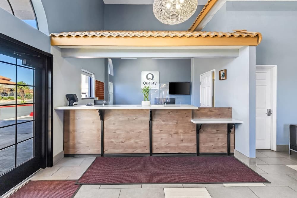 Quality Inn & Suites 3