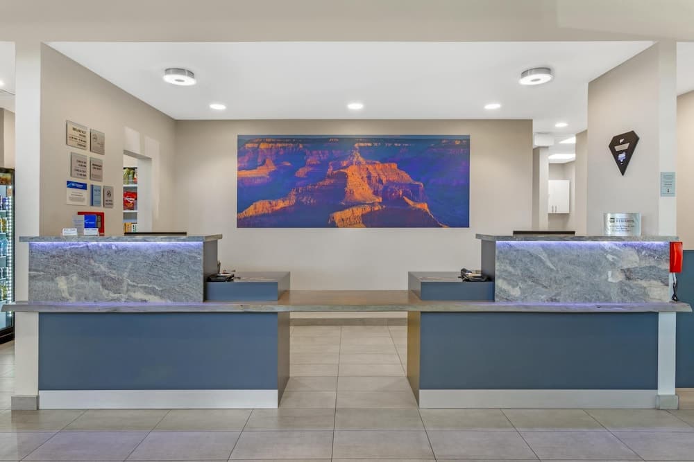 Best Western Plus Executive Residency Phoenix North Happy Valley 3