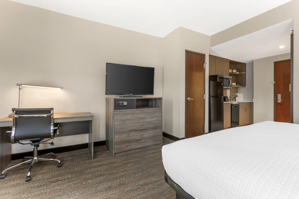 Best Western Plus Executive Residency Phoenix North Happy Valley