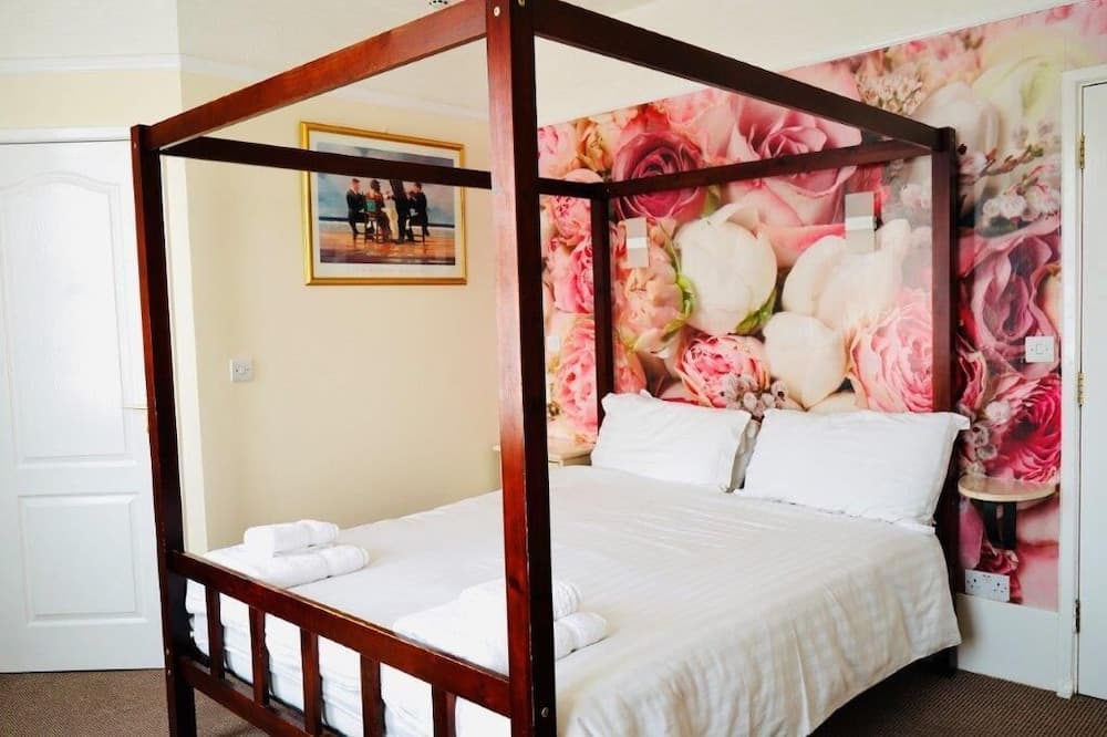 Deincourt Hotel