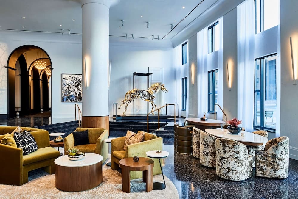 Daxton Hotel Birmingham, Curio Collection by Hilton 5