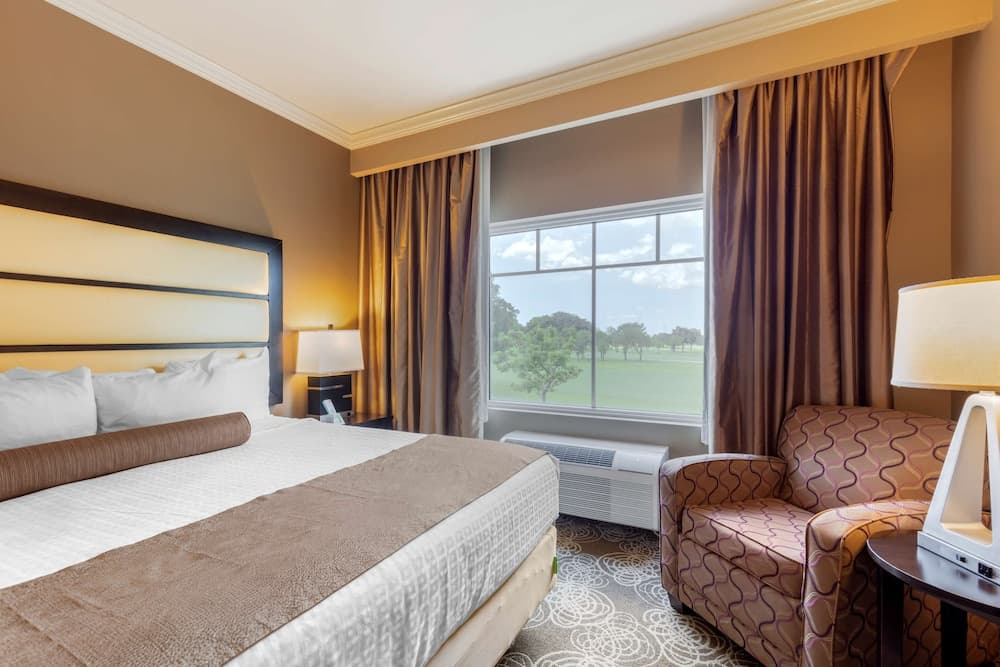 Best Western Plus Miami Airport North Hotel & Suites 4