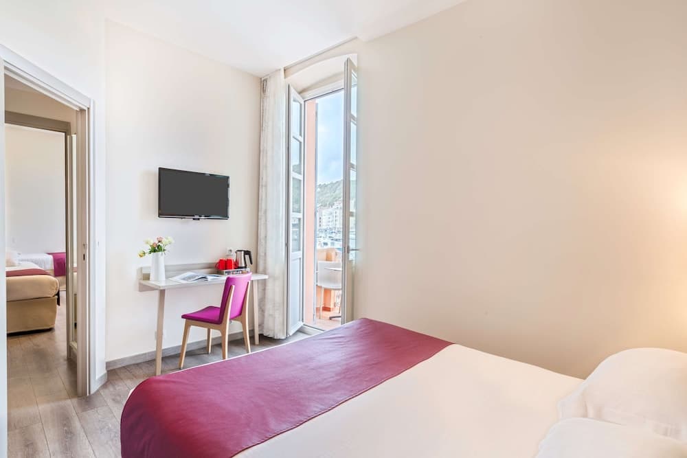 Best Western Hotel Du Roy D'aragon 4