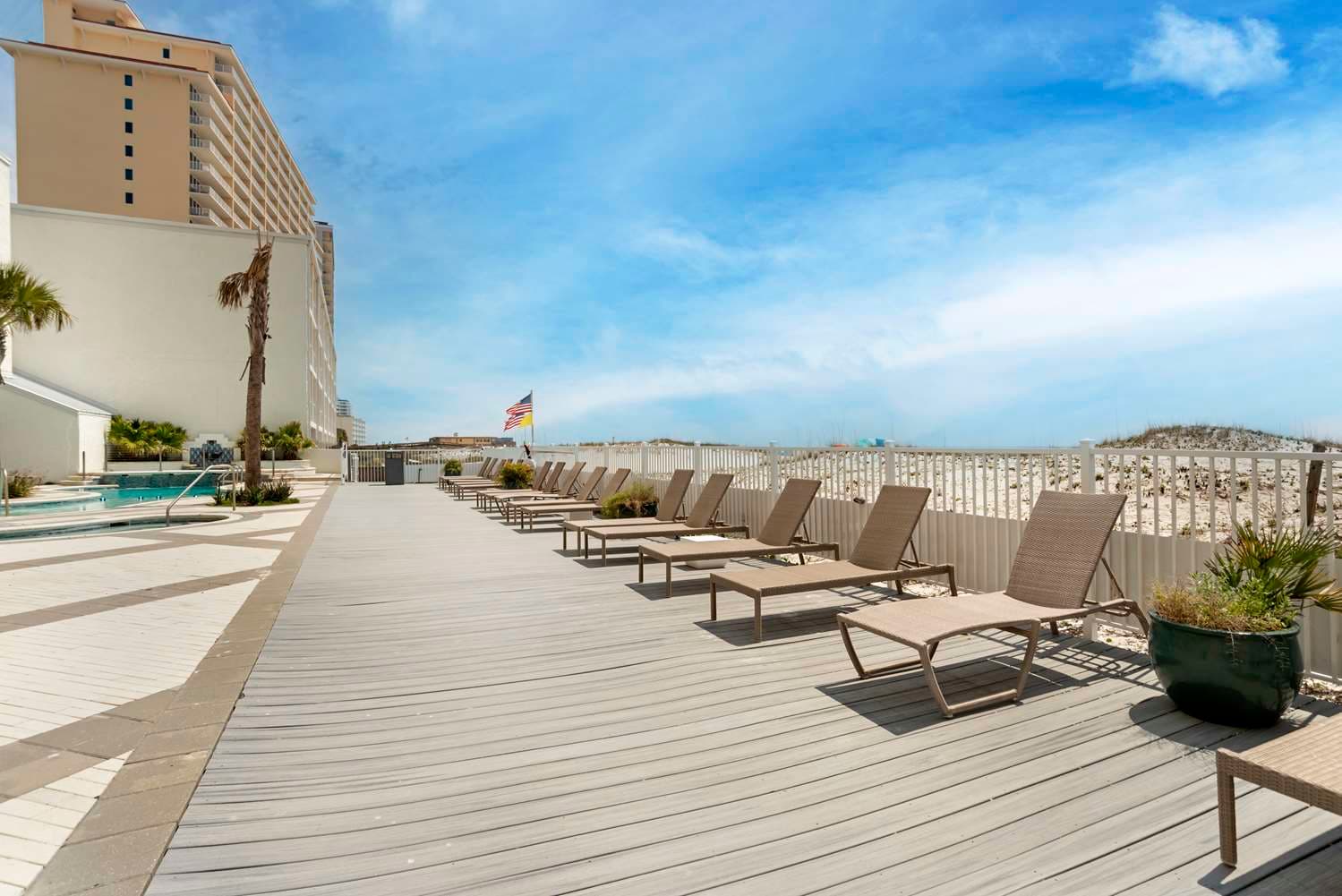 Best Western On The Beach 2