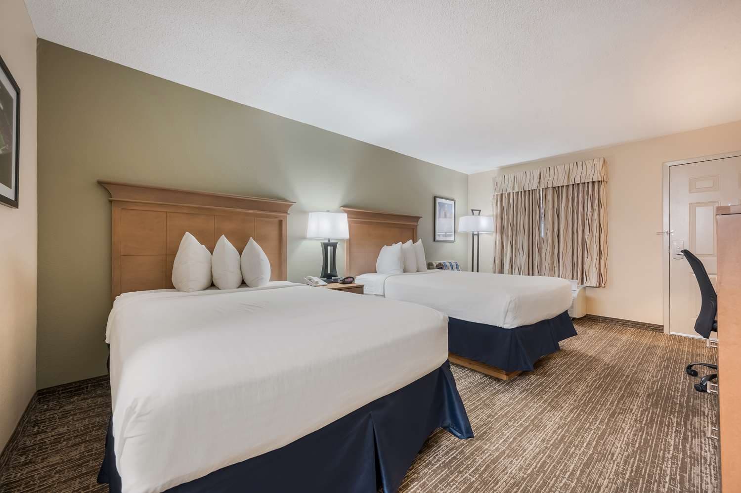 Best Western University Inn 5