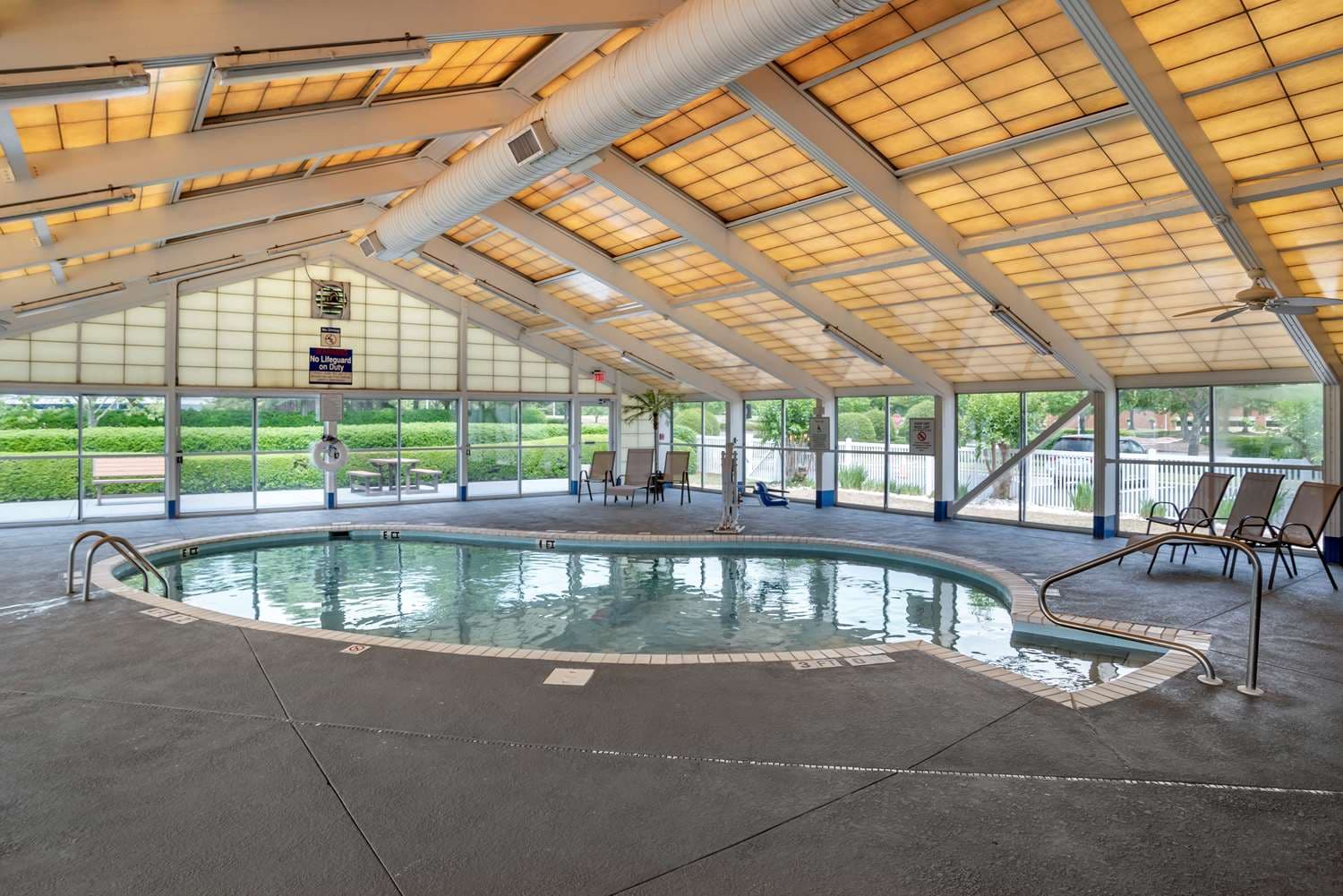 Best Western Carlton Suites 3