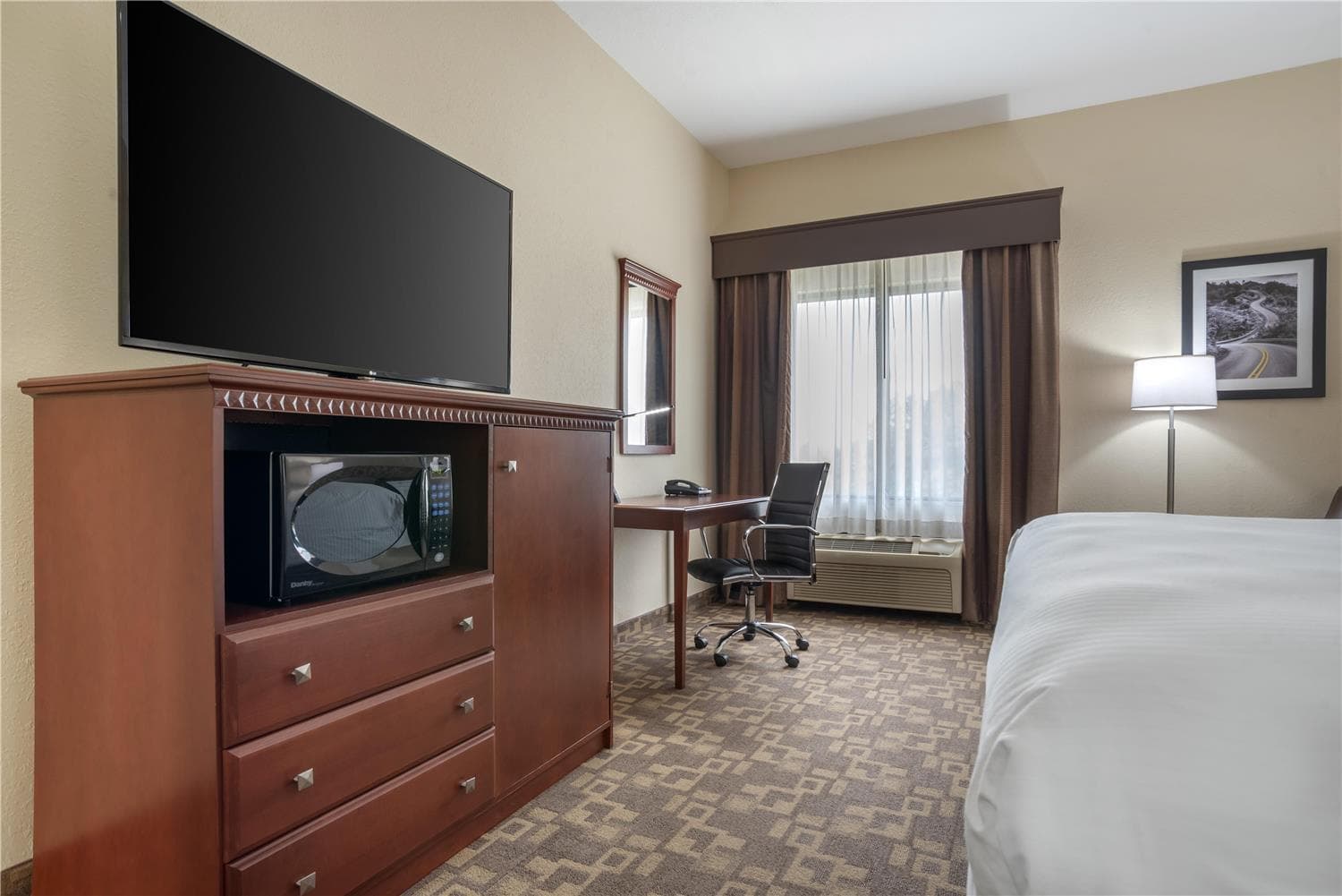 Best Western Opp Inn 4