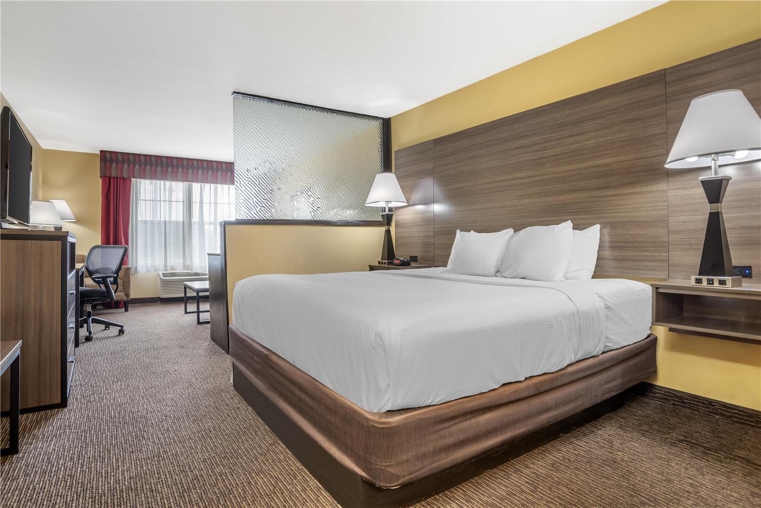 Best Western Plus Bessemer Hotel & Suites 5