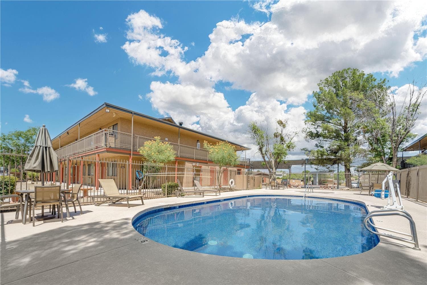 Best Western Cottonwood Inn 2