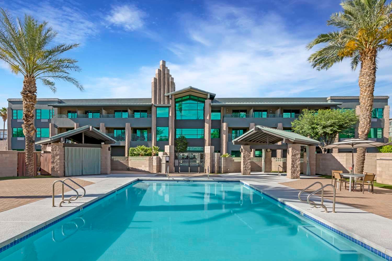 Best Western Plus Sundial 2