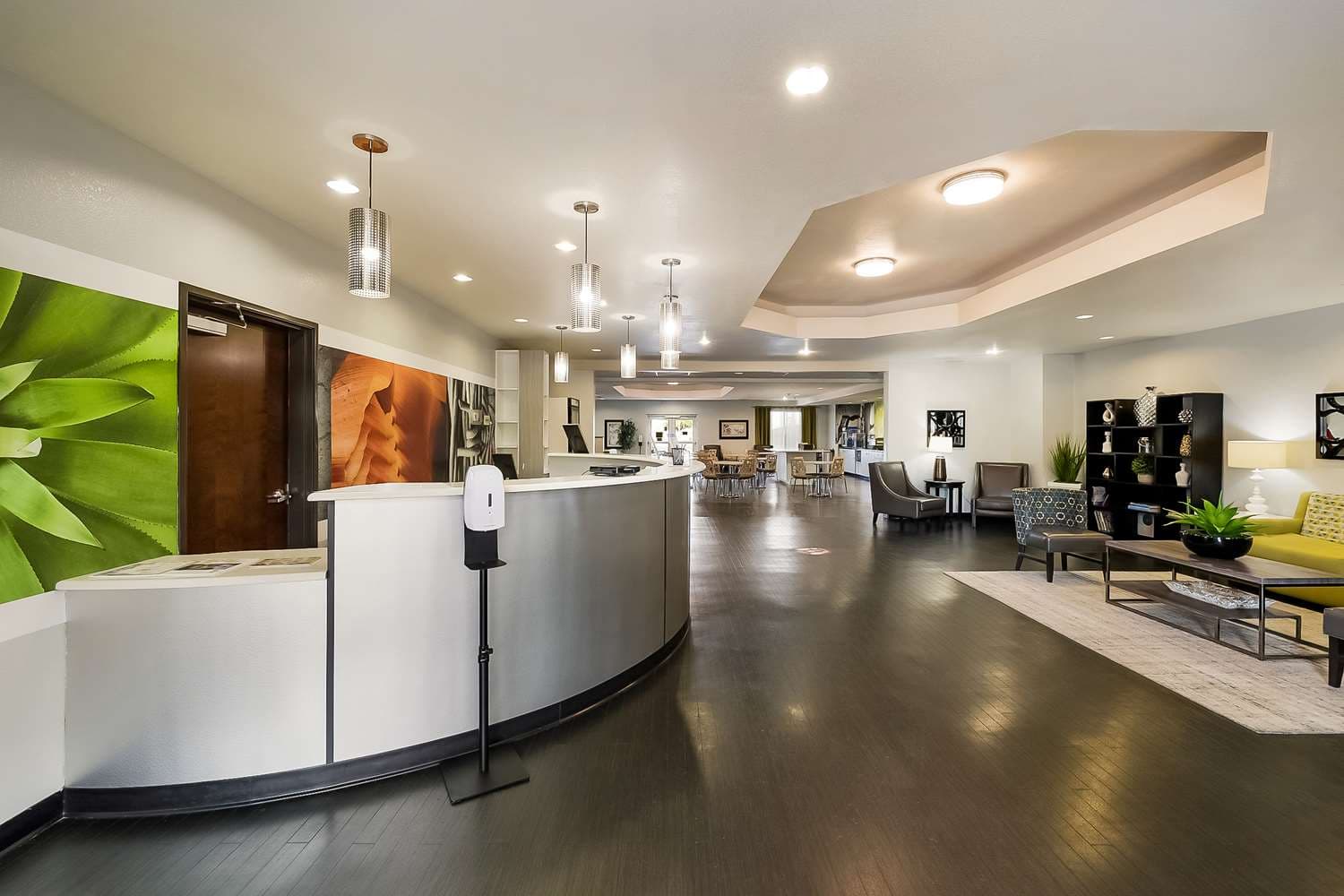 Best Western Douglas Inn & Suites 3
