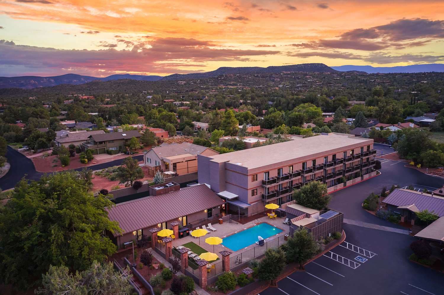 Aiden by Best Western Sedona 4