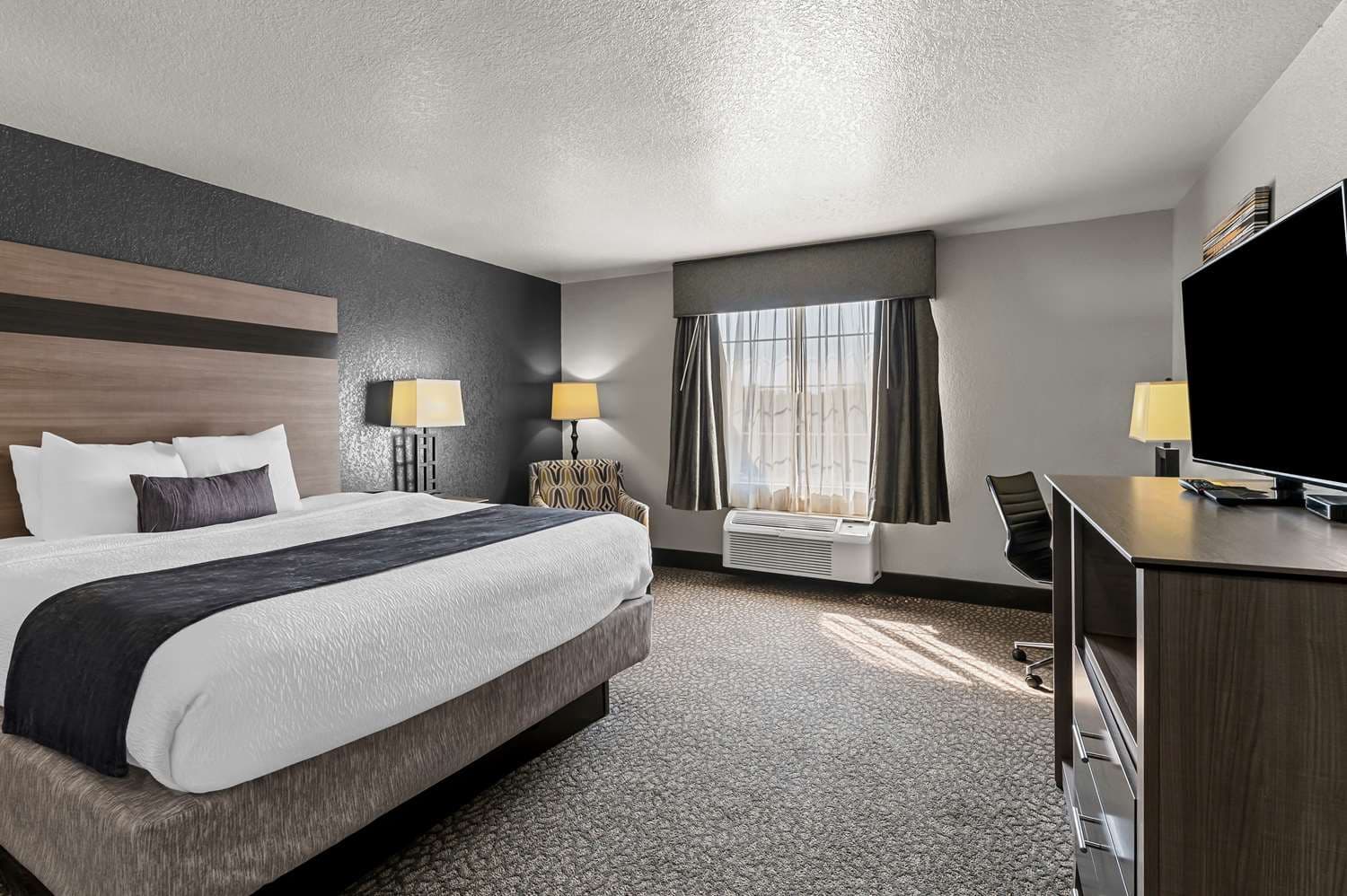Best Western Sherwood Inn & Suites